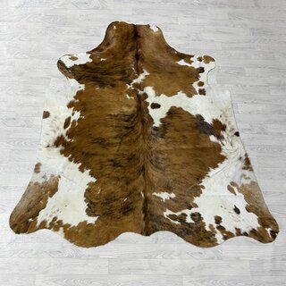 Koeienhuid tricolor bruin zwart wit Normandiër 210x195cm M/L