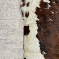 Koeienhuid tricolor bruin zwart wit Normandiër 215x190cm M/L