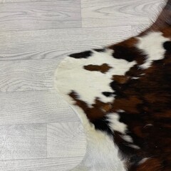 Koeienhuid tricolor bruin zwart wit Normandiër 215x190cm M/L