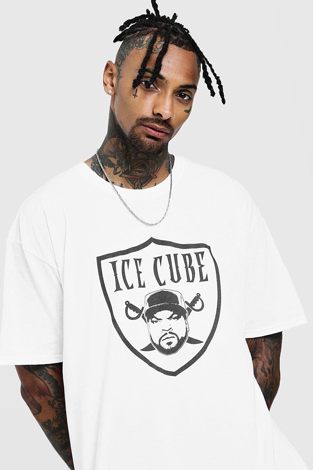 Nike Short Sleeve Oversized Ice Cube License T-Shirt