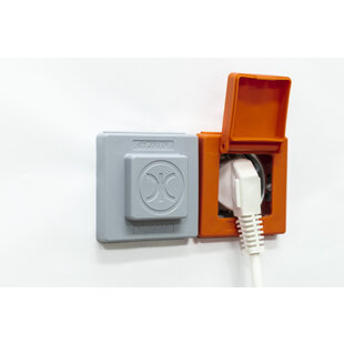 Oranje klikcap met deksel voor afdekken stopcontact, enkel model per stuk