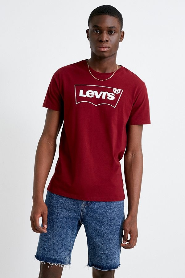 Nike Levi’s Outline Logo Maroon T-Shirt