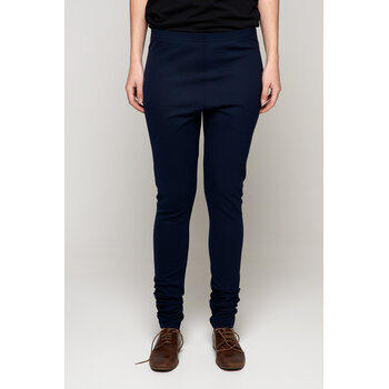 Monique van Heist legging in navy lycra