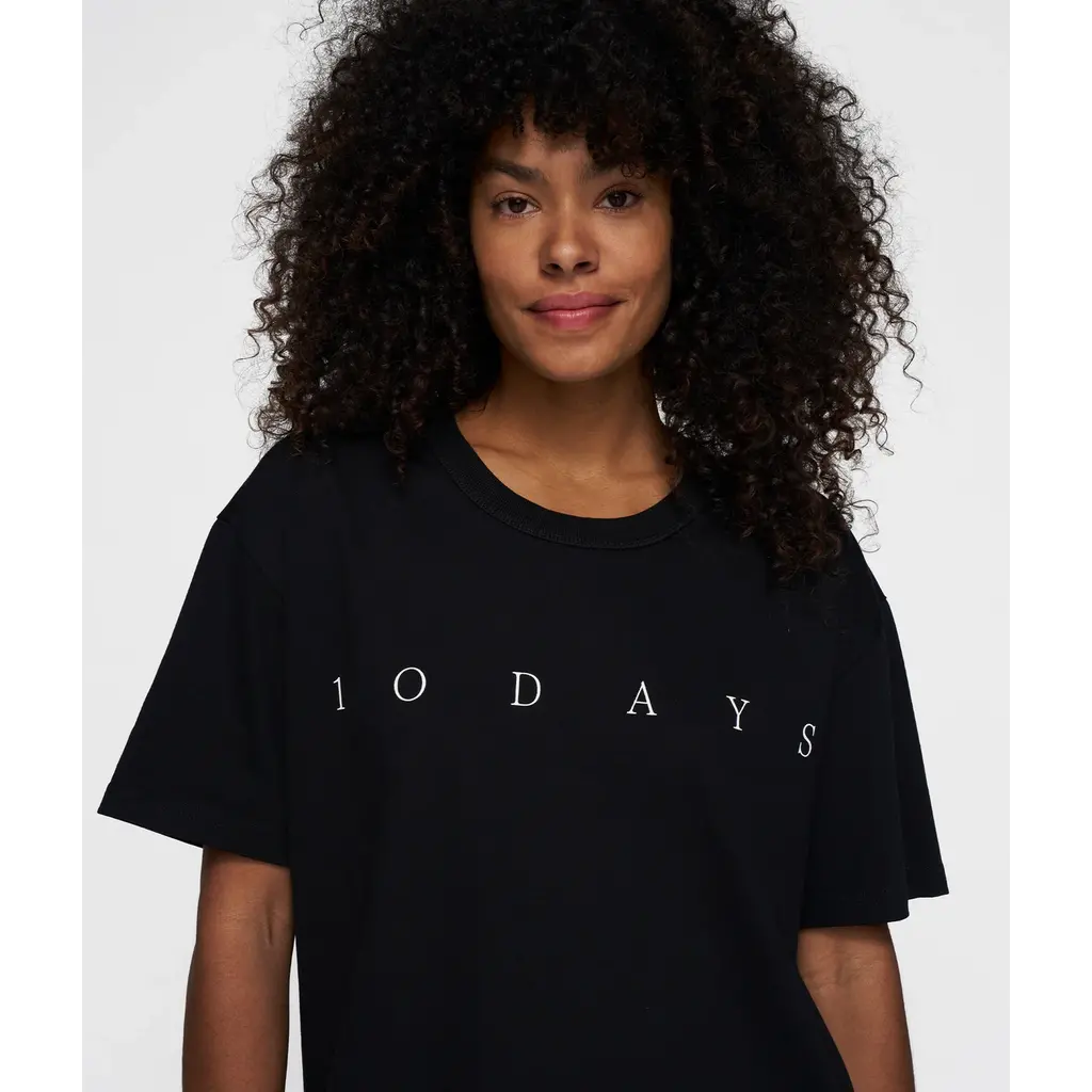 10 Days Short Sleeve Tee in black
