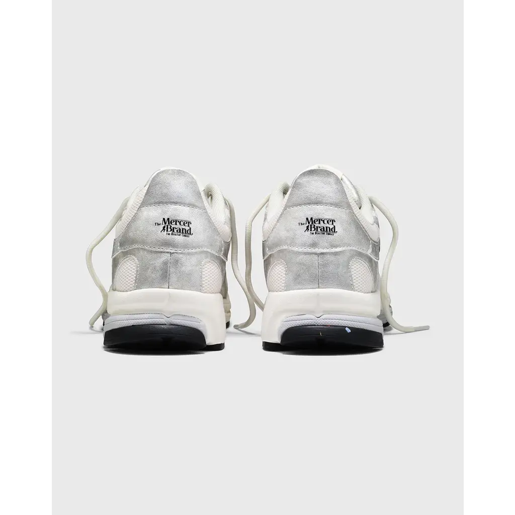 Mercer sneaker The Re-Run  Metallic in silver