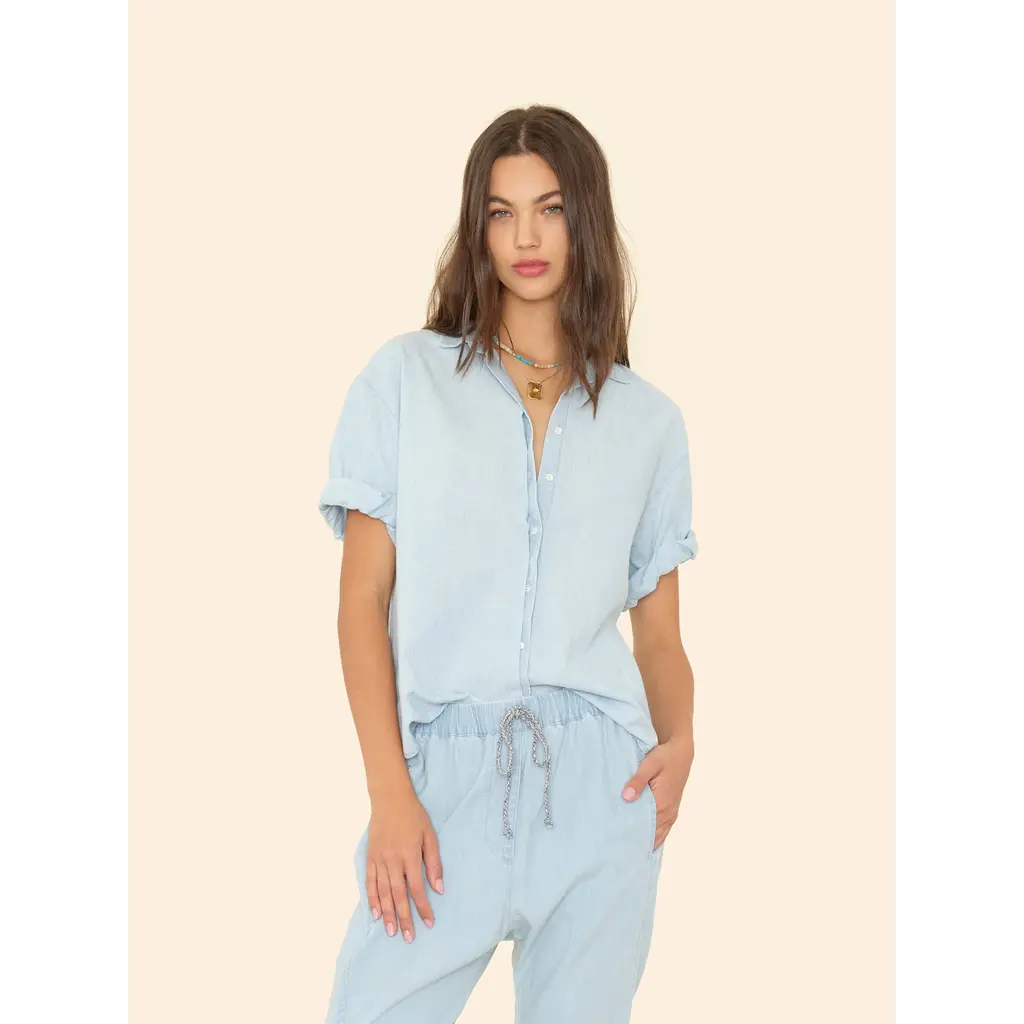 Xírena blouse Channing Shirt X5CHM114 in air blue
