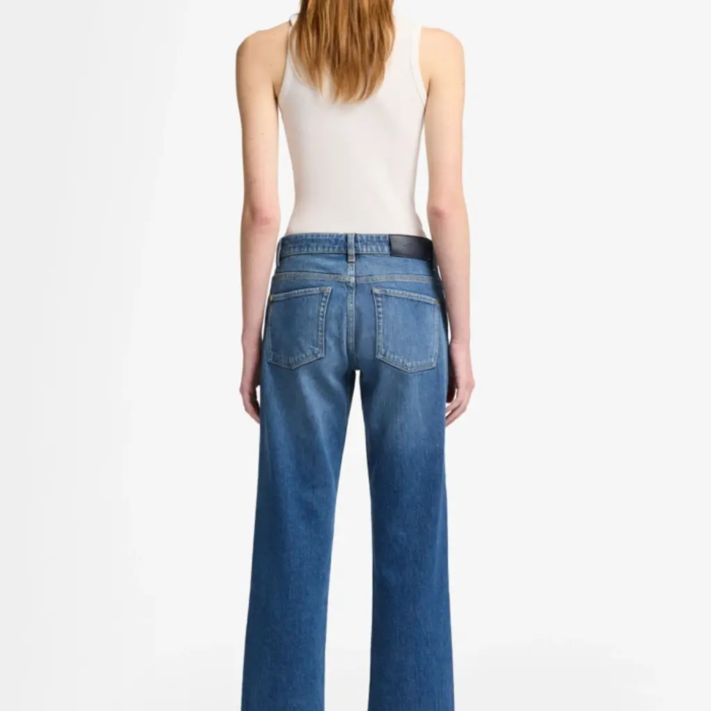 7 for all mankind jeans calie straight in explorer