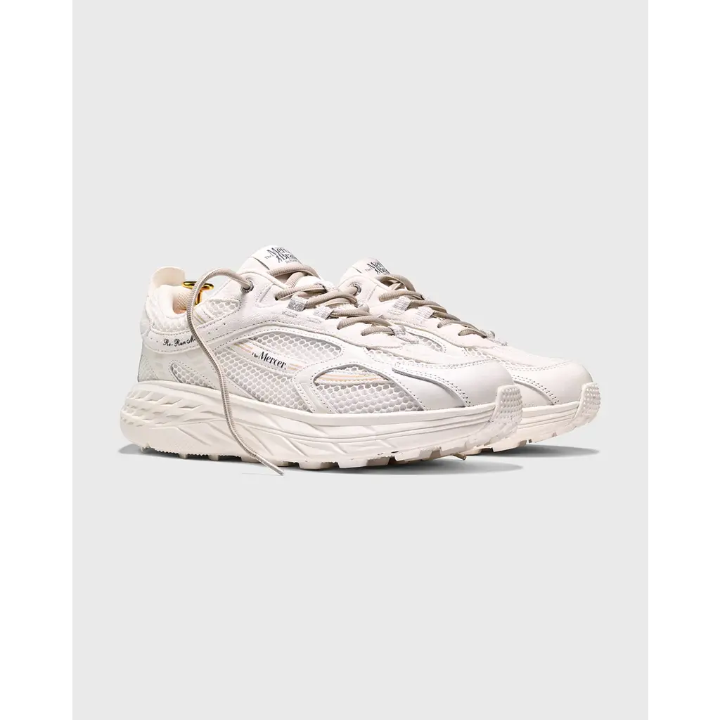 Mercer sneaker The Re-Run Max Suede in white