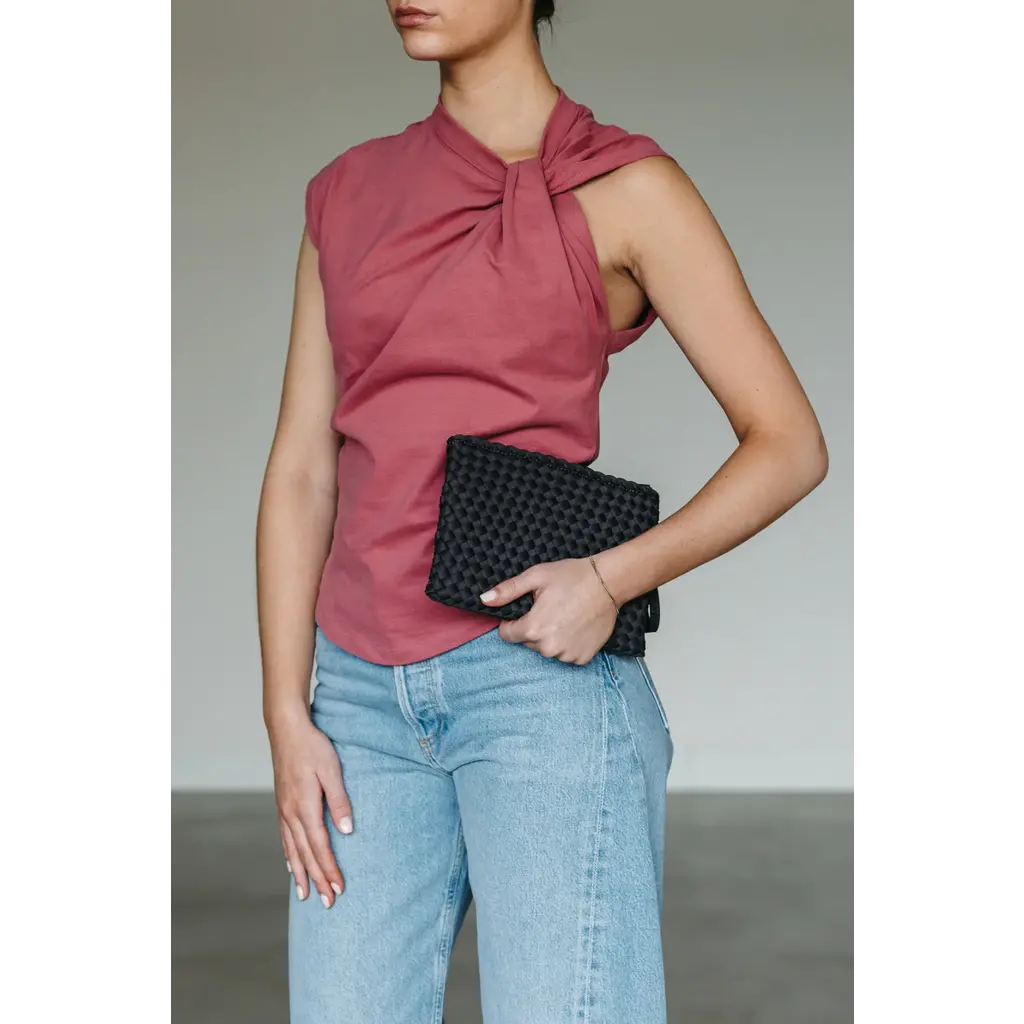 Marrea Clutch in slate grey