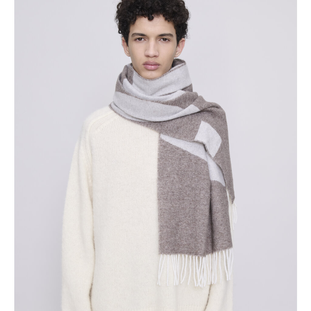 A.P.C. shawl Echarpe Malo in cafe