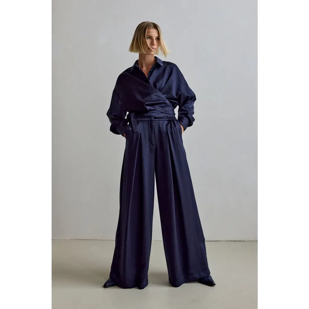 Femmes du Sud pantalon Sud Odila Satin in navy