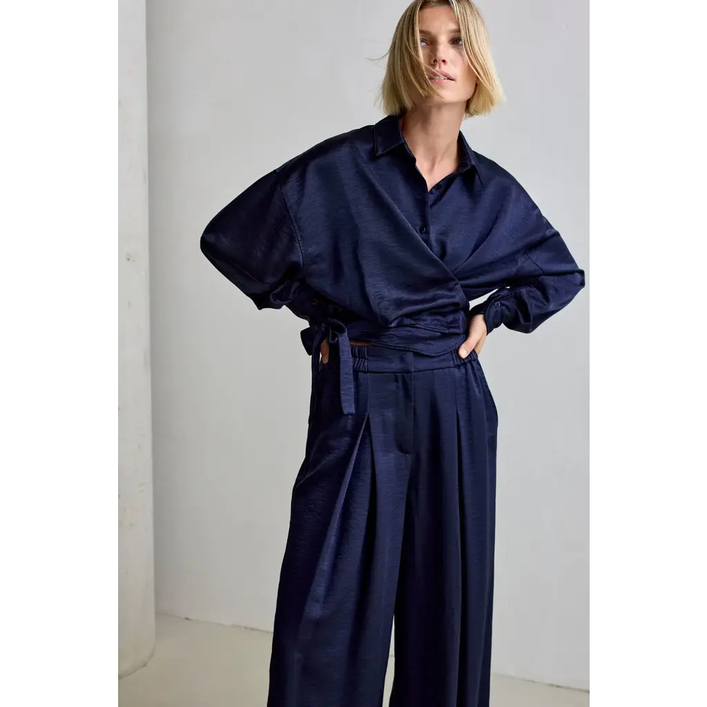 Femmes du Sud pantalon Sud Odila Satin in navy