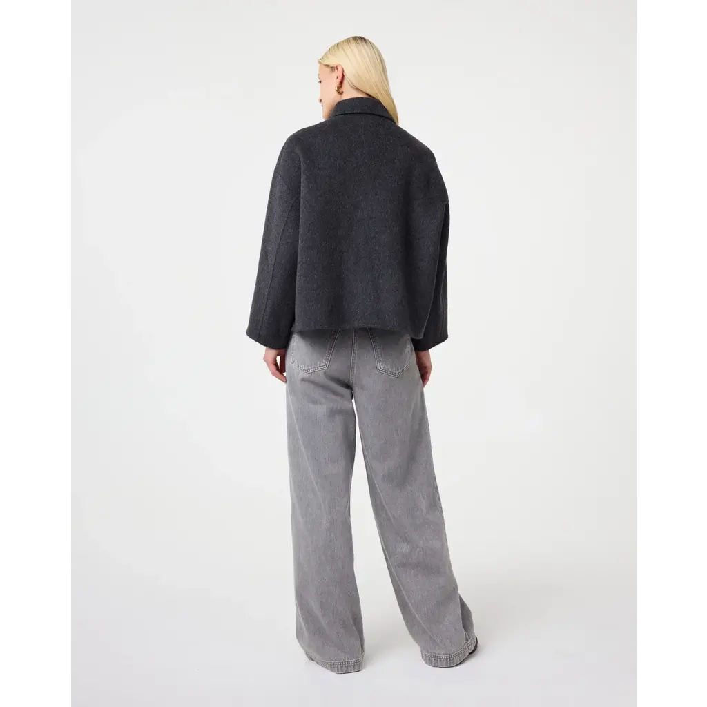 Knit-ted jasje Odette in antra