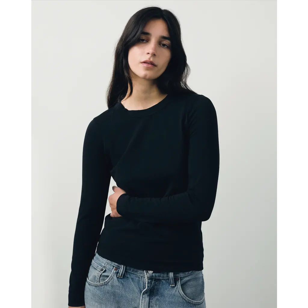 Neeve t-shirt The Nora in essential black