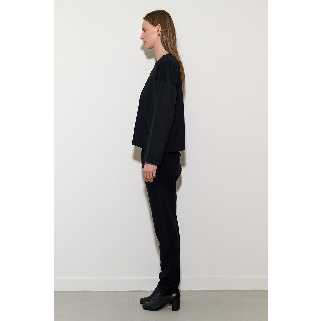 Monique van Heist shirt Box in black jersey