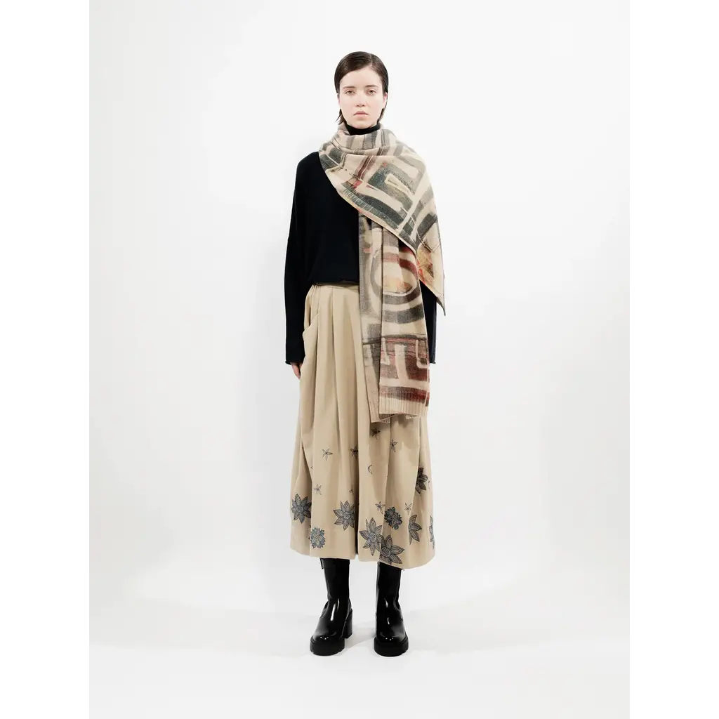 Talking Walls shawl Lina in print for ever.