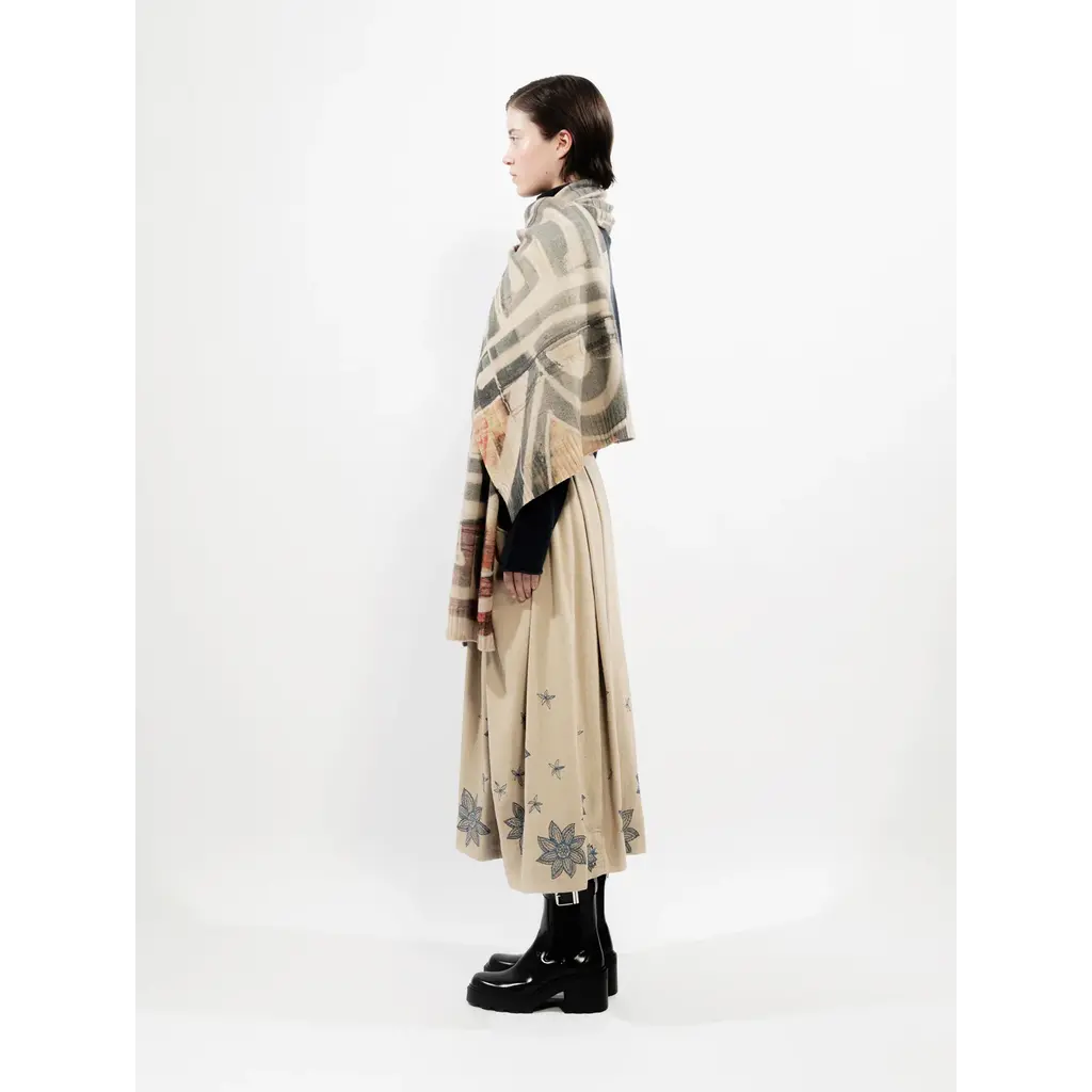 Talking Walls shawl Lina in print for ever.