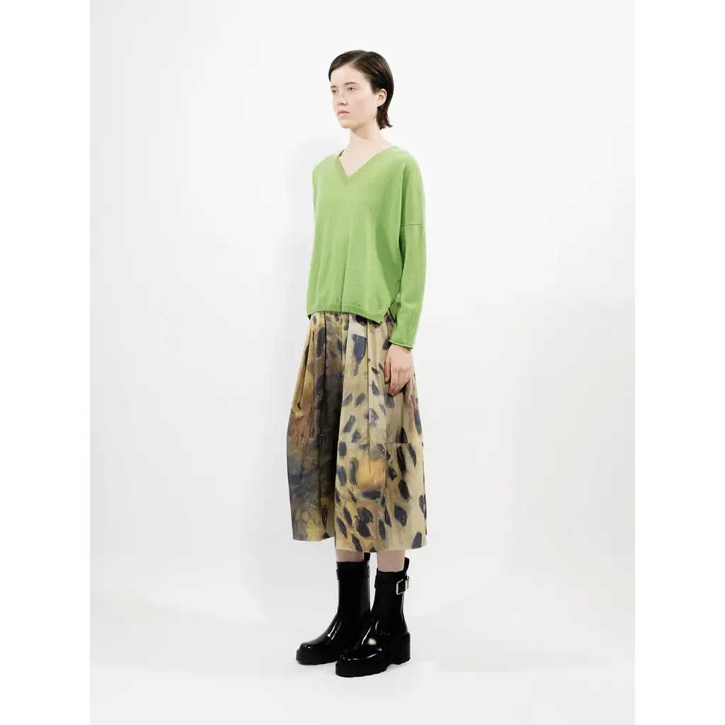 Talking Walls rok Nona in print leopard