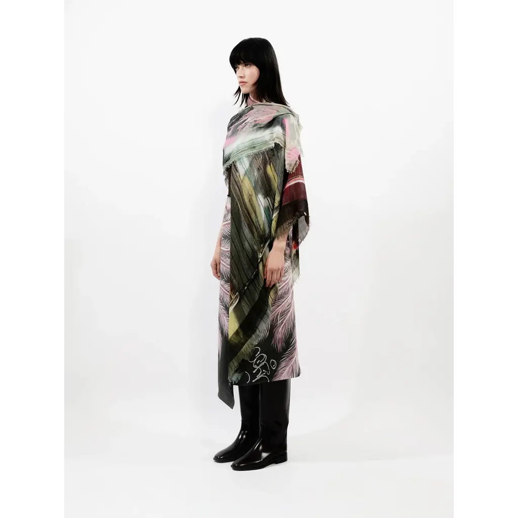 Talking Walls shawl Ela Single Face in print chromas