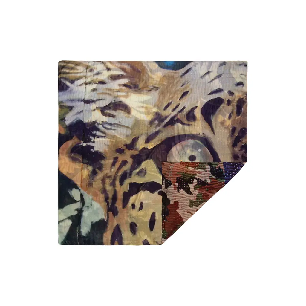 Talking Walls shawl Ava Double Face in prints leopard/cameo