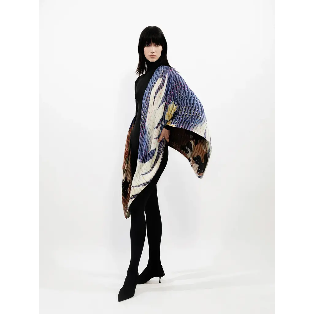 Talking Walls shawl Ava Double Face in prints leopard/cameo