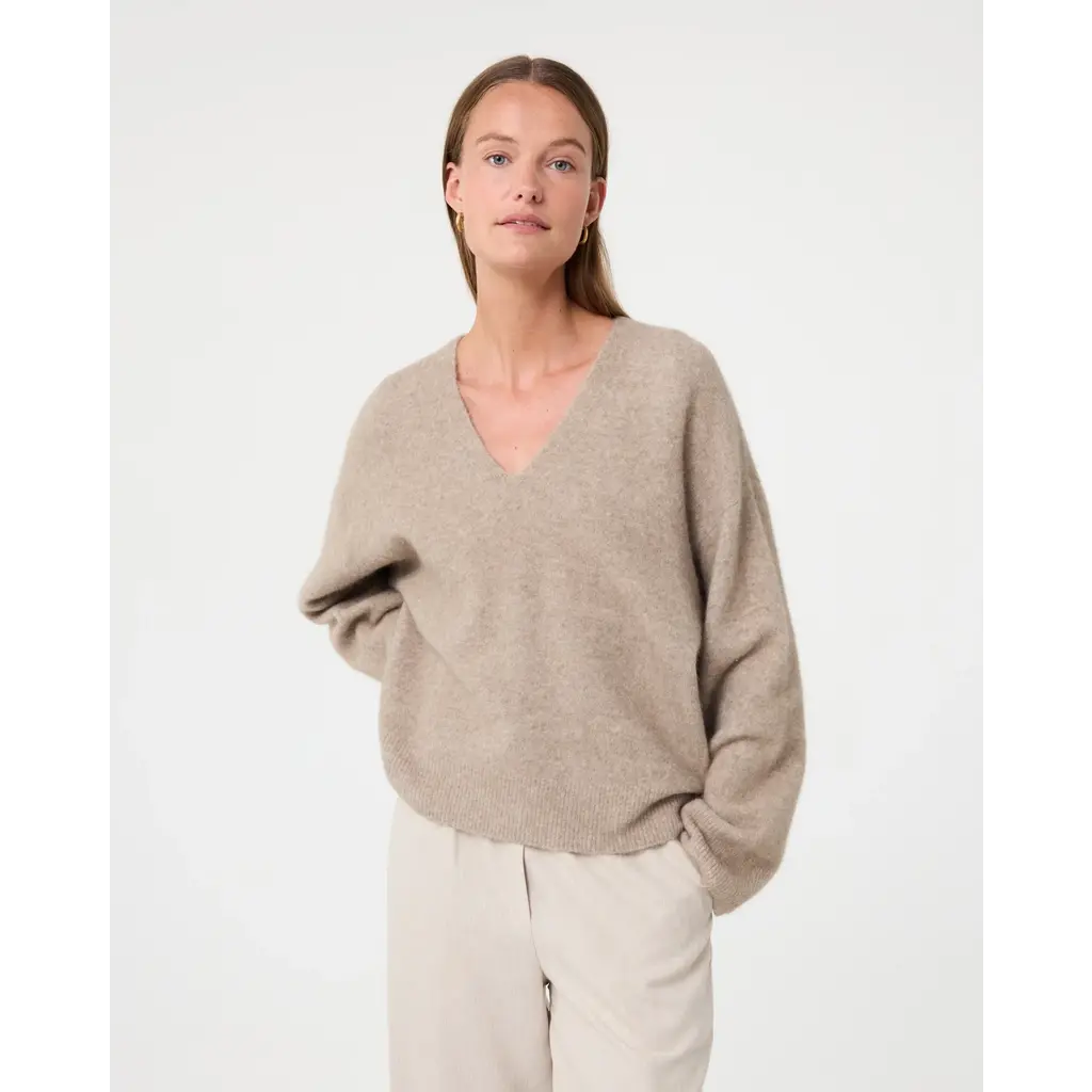 Knit-ted trui Lucia in sand