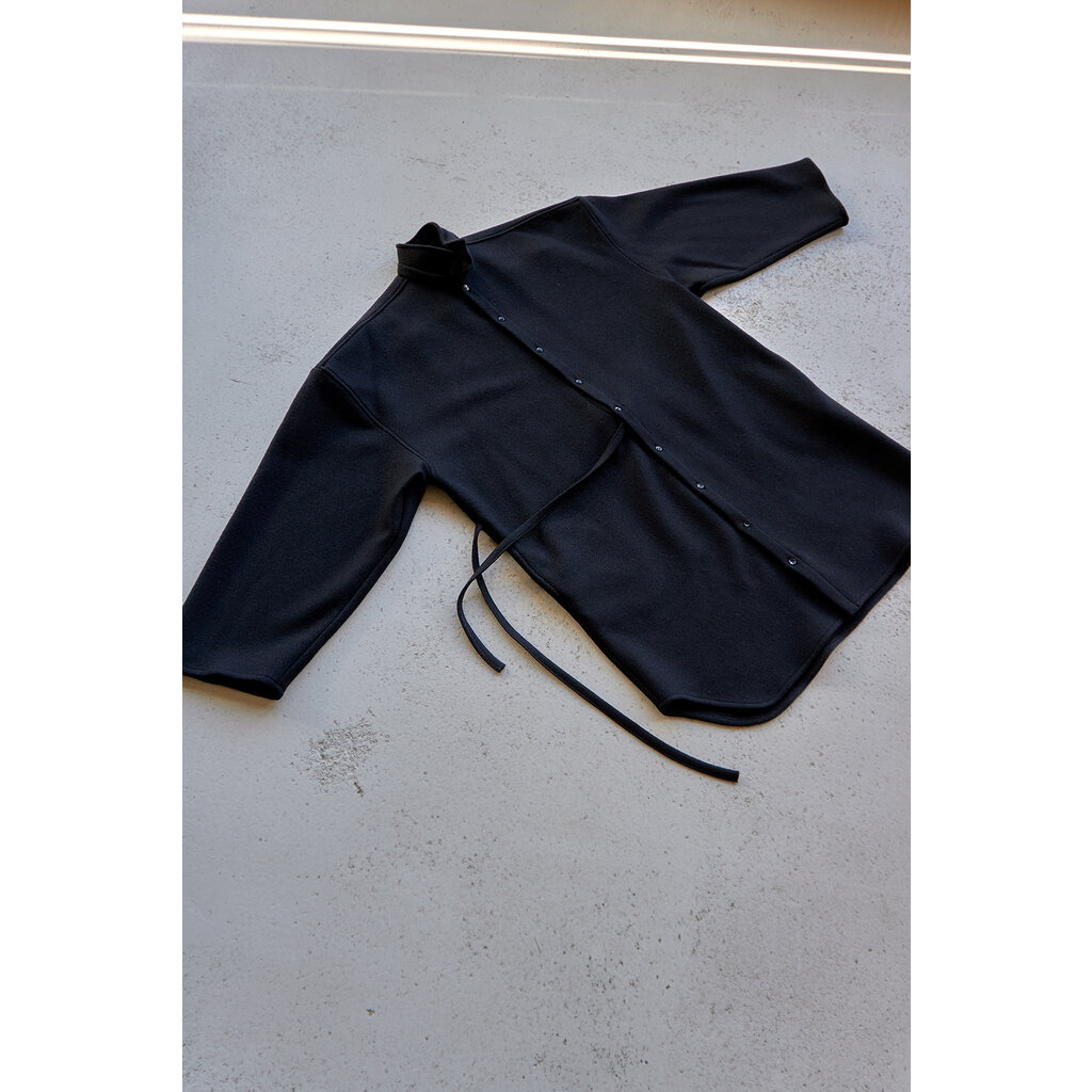 Monique van Heist jas No. 10 in black felt