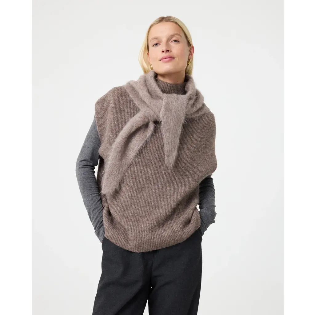 Knit-ted shawl Nikita in mocca