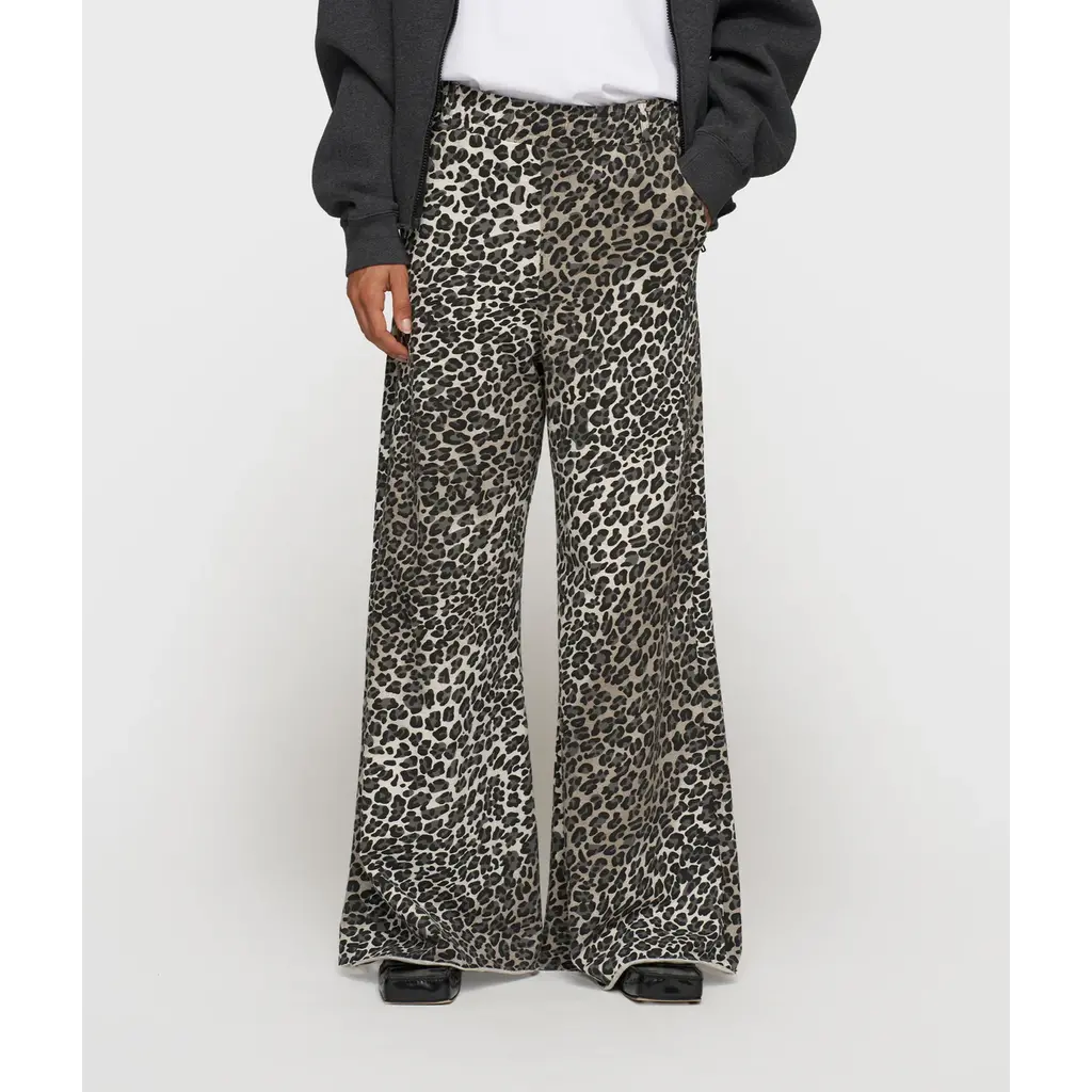 10 Days jogger wide leg leopard in soft white melange