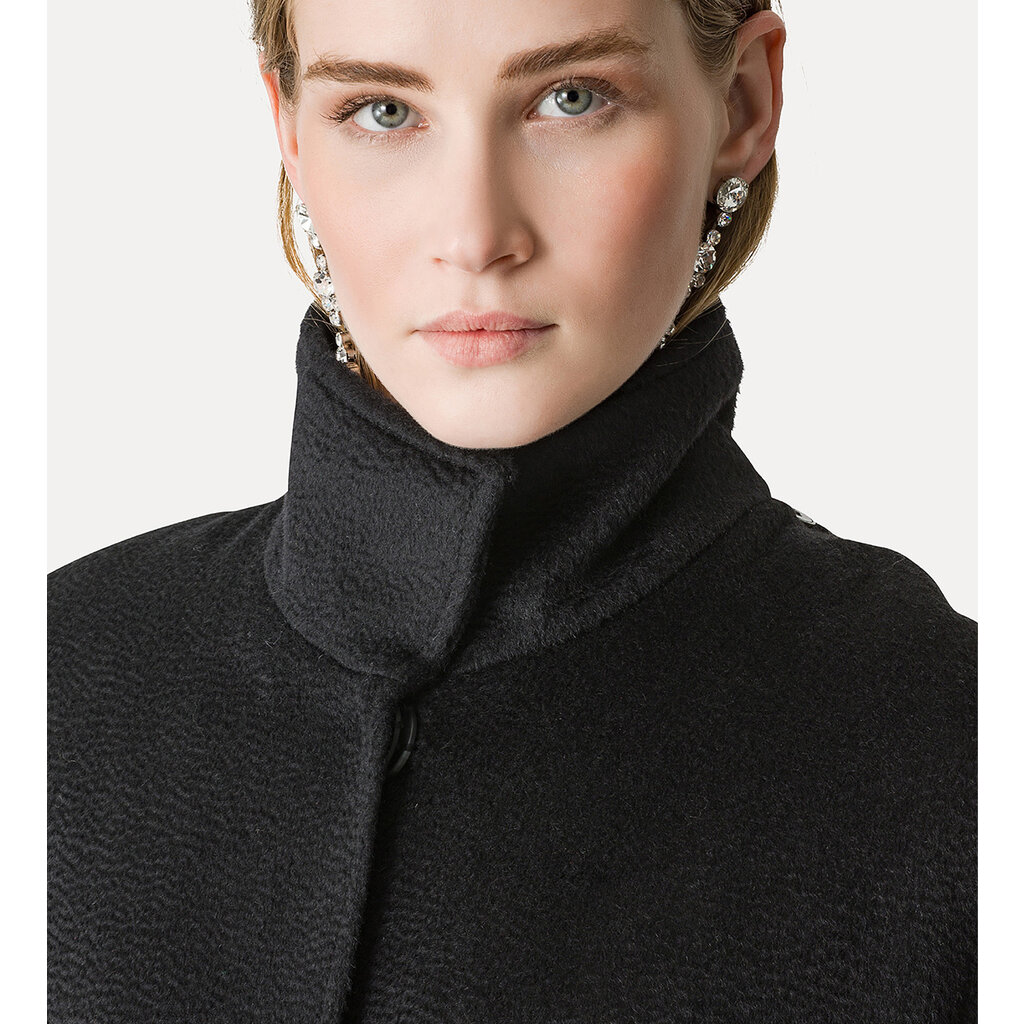 Forte Forte hooded Astrakhan jas in noir