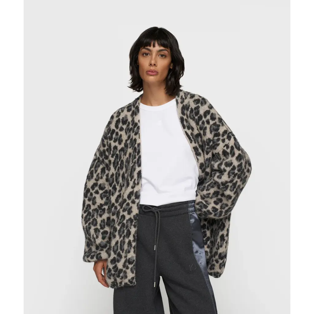 10 Days vest Leopard in soft white melee