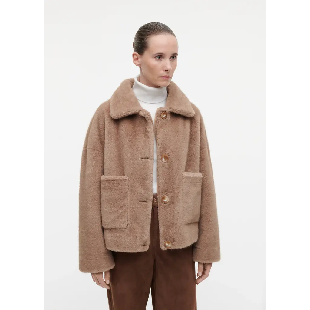 Studio AR jasje Faje in camel