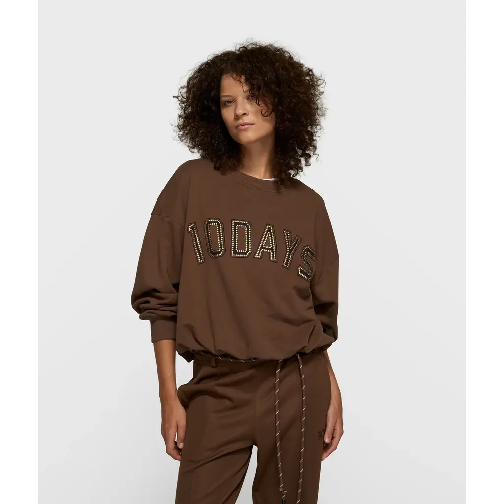 10 Days pleated sweater in dark truffle