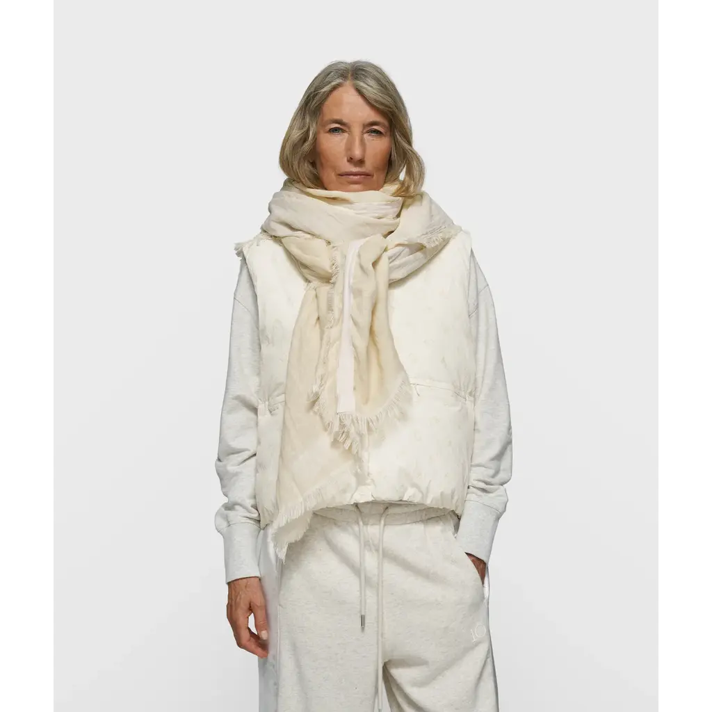 10 Days shawl 10 Days in pearl