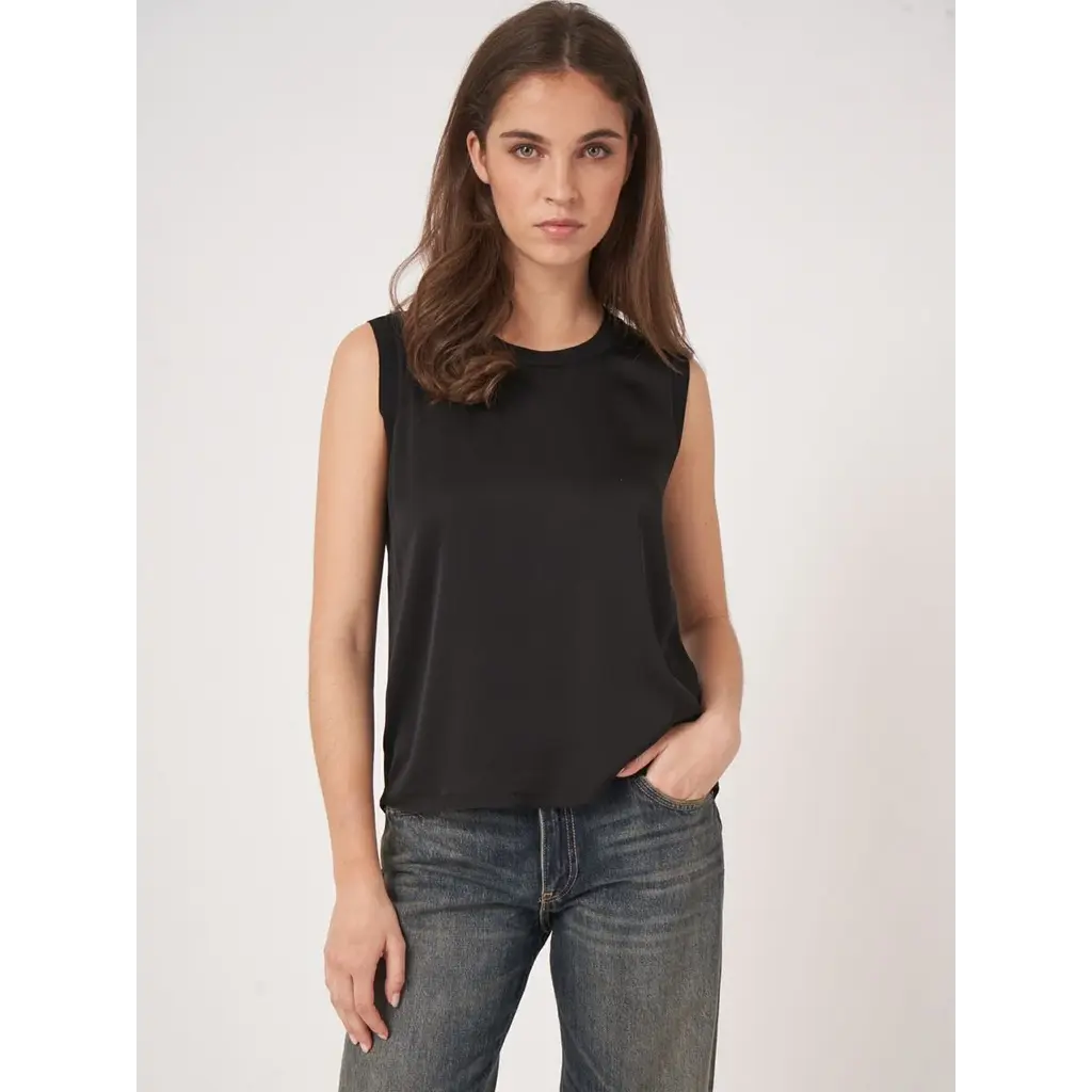 Repeat top 600686 in black