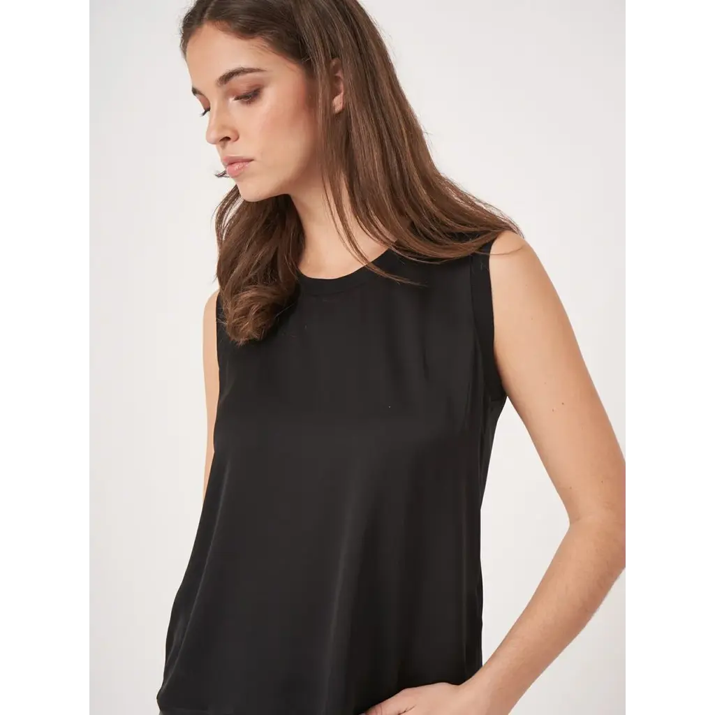 Repeat top 600686 in black