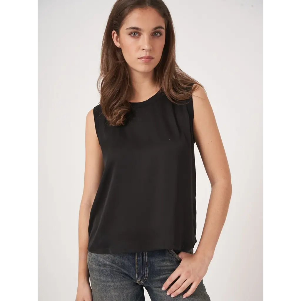 Repeat top 600686 in black