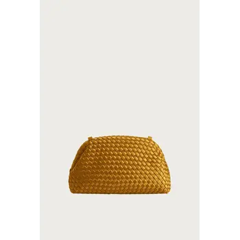 Marrea pouch in golden sun