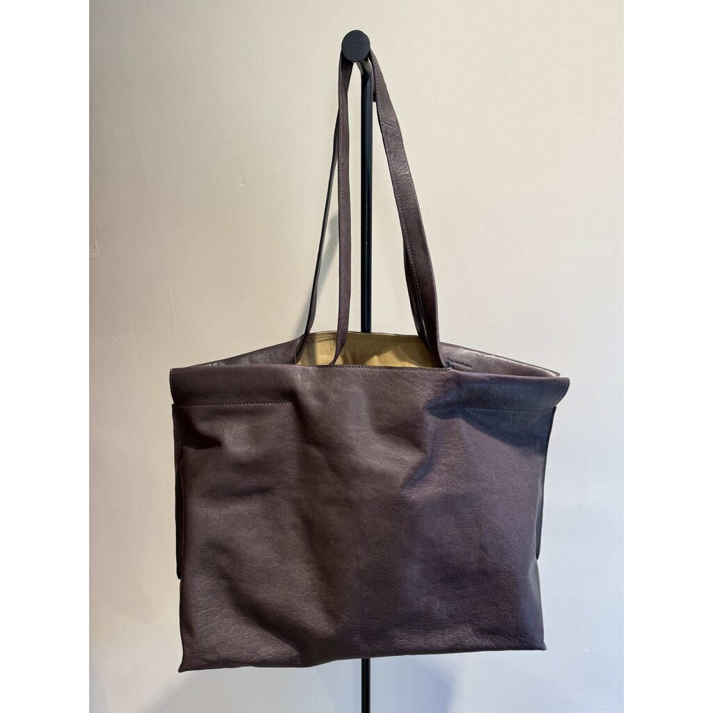 Bea Mombaers shopper EastWest in dark brown