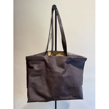 Bea Mombaers Shopper EastWest