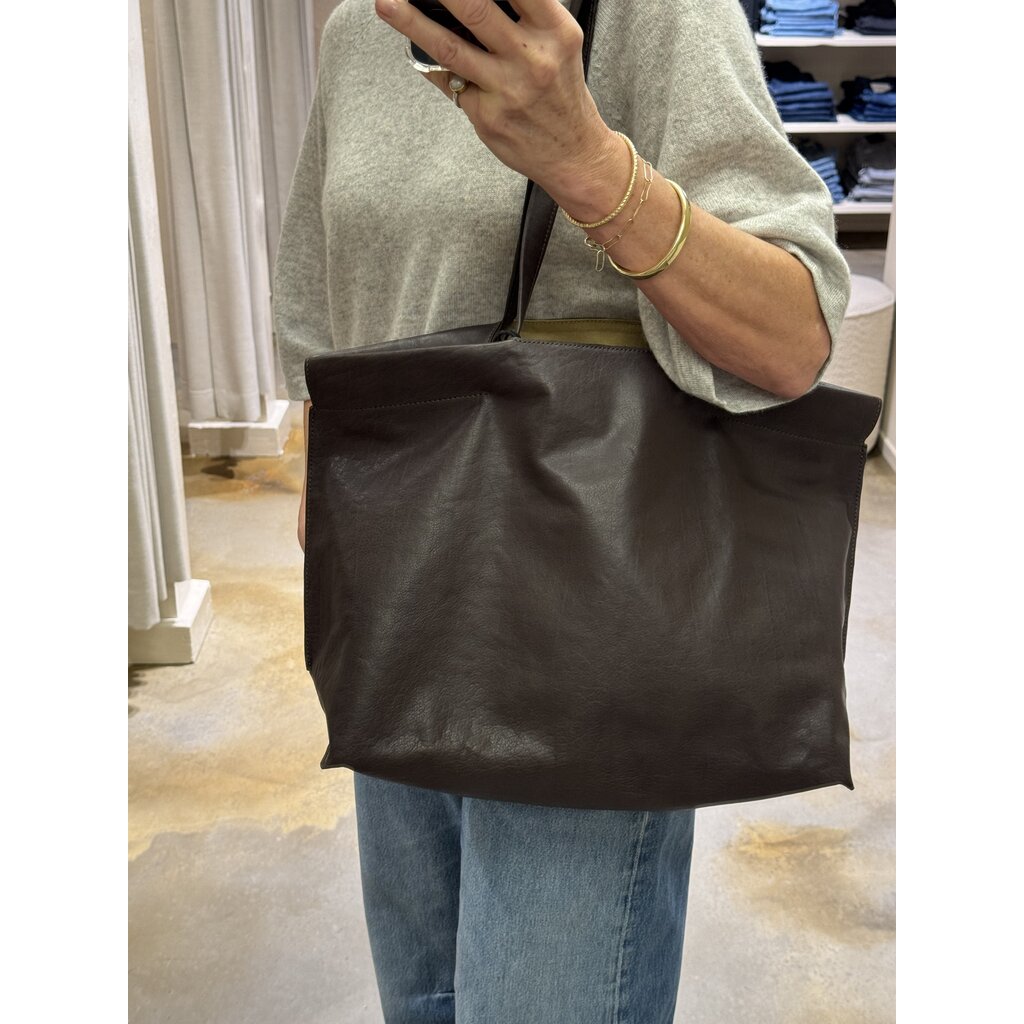 Bea Mombaers shopper EastWest in dark brown