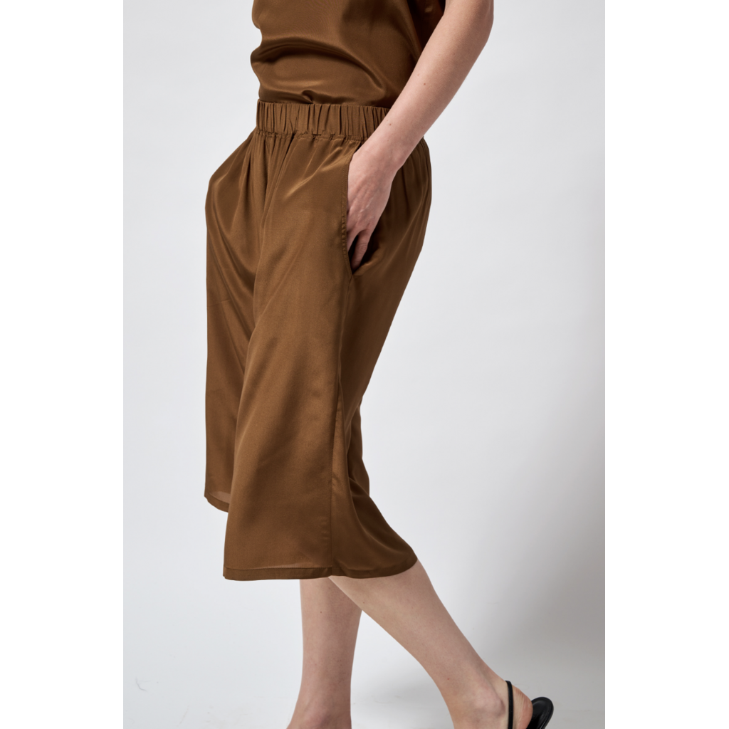 Monique van Heist bermuda Flexy XL in brown silk