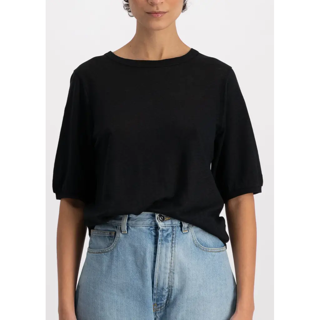 Neeve t-shirt The Billie in black