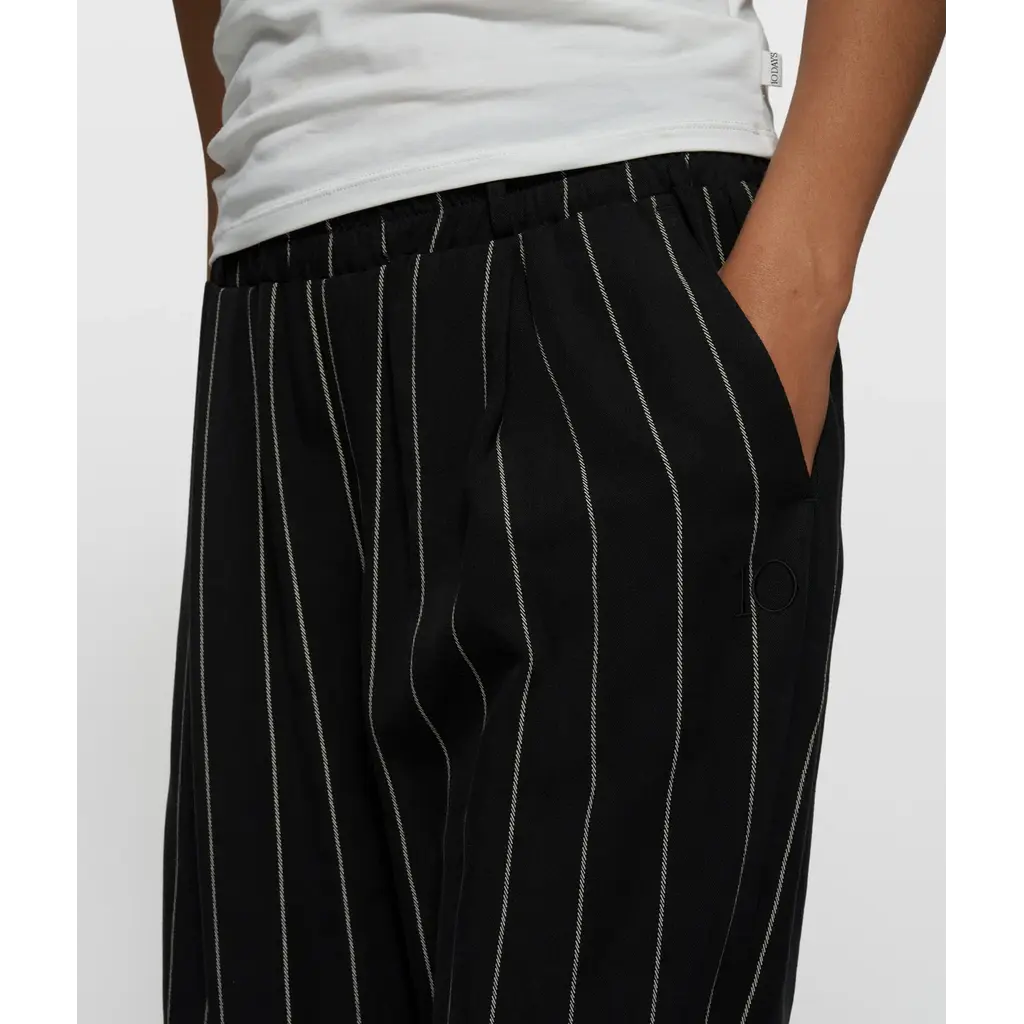 10 Days Flowy pants pinstripe in black