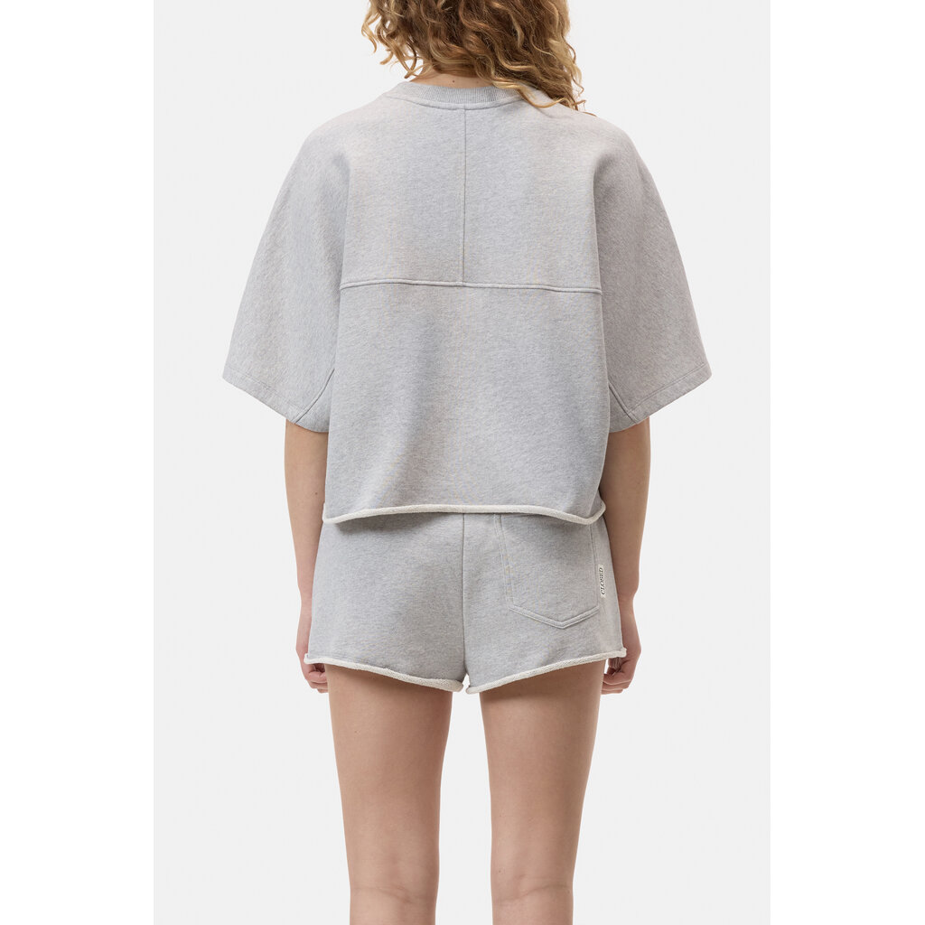 CLOSED deep yoke t-shirt C95763-475-22 in light grey