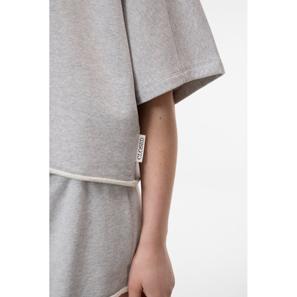 CLOSED deep yoke t-shirt C95763-475-22 in light grey