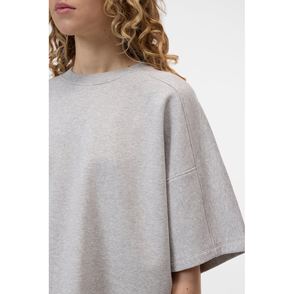 CLOSED deep yoke t-shirt C95763-475-22 in light grey