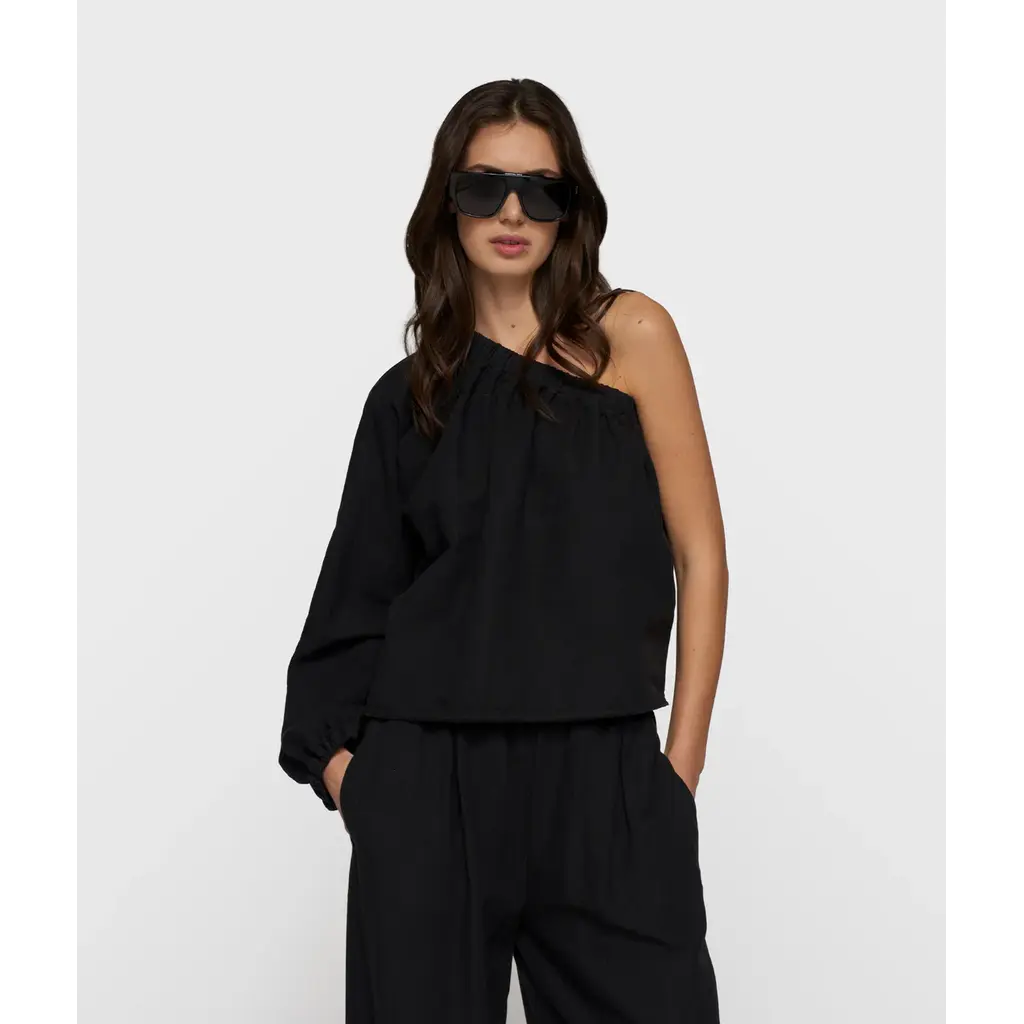 10 Days One Shoulder Top in black