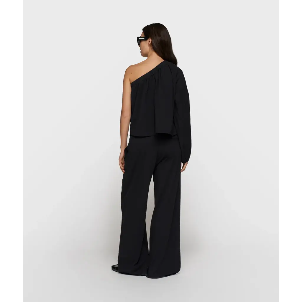 10 Days One Shoulder Top in black