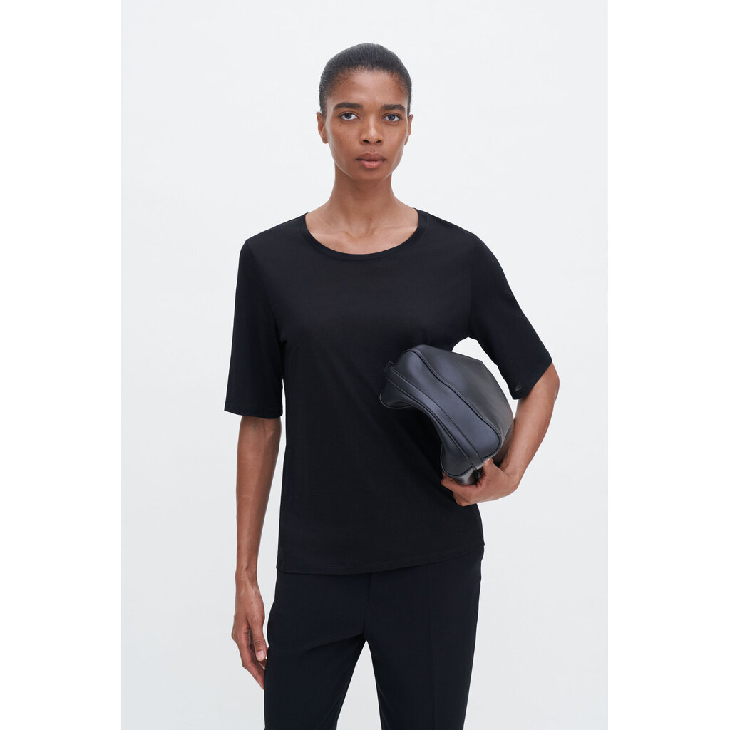 Filippa K Elena Tee in black